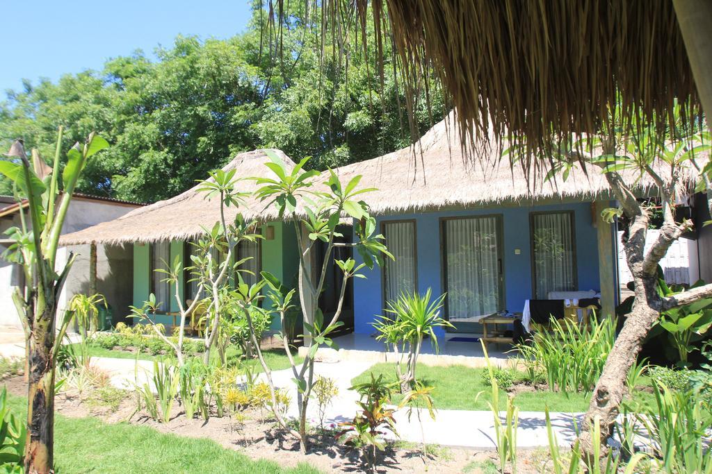 גילי טרוונגן Maha Putri Bungalows חדר תמונה