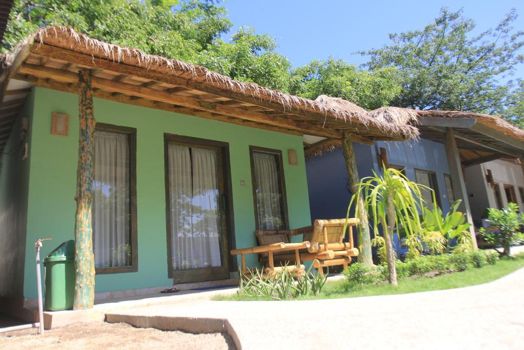 גילי טרוונגן Maha Putri Bungalows חדר תמונה
