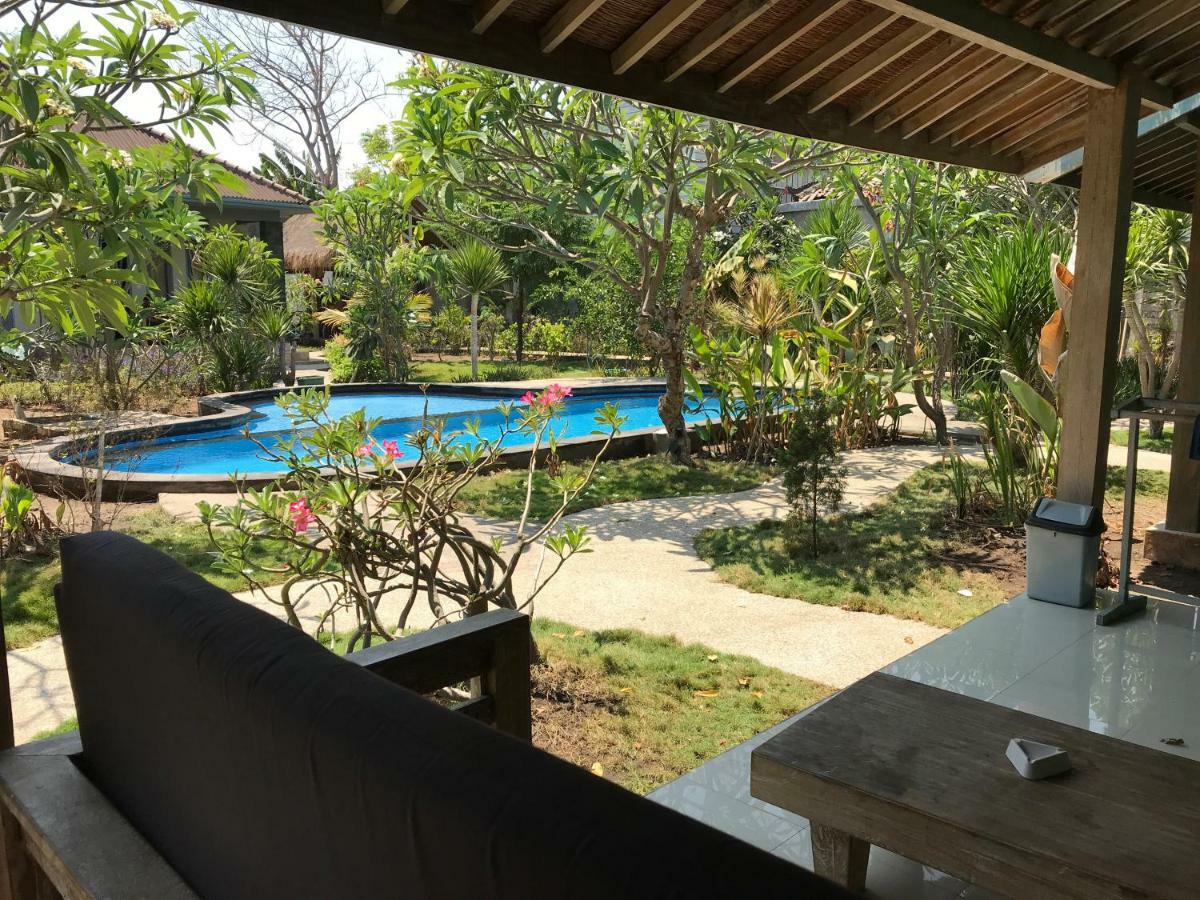 גילי טרוונגן Maha Putri Bungalows מראה חיצוני תמונה